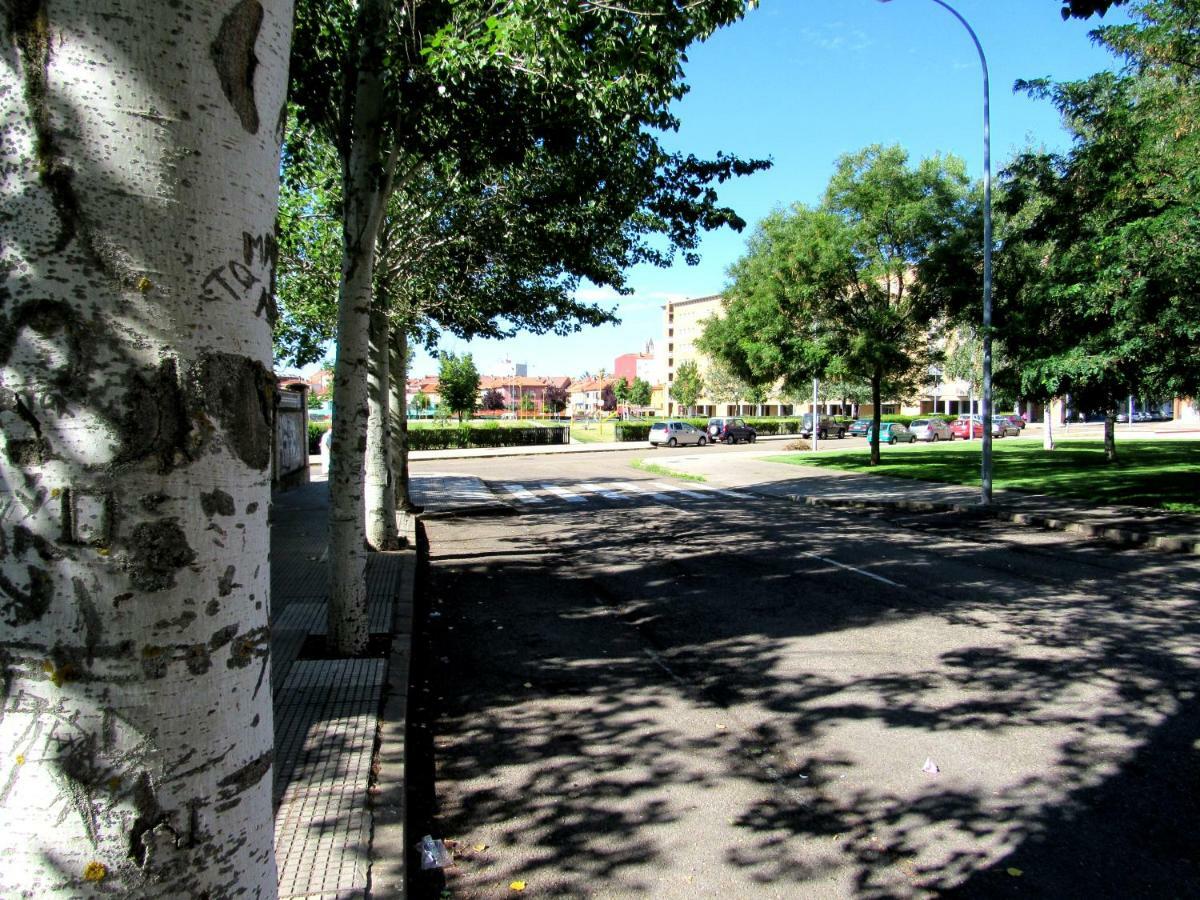 Www Parques De La Catedral Travel Com Parking Privado Gratis Διαμέρισμα León Εξωτερικό φωτογραφία
